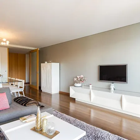 Guestready - Freixo Lux With Douro River View Апартаменты